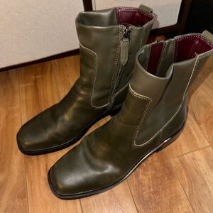 Olive Green Leather Chelsea Boots with Elastic Panels